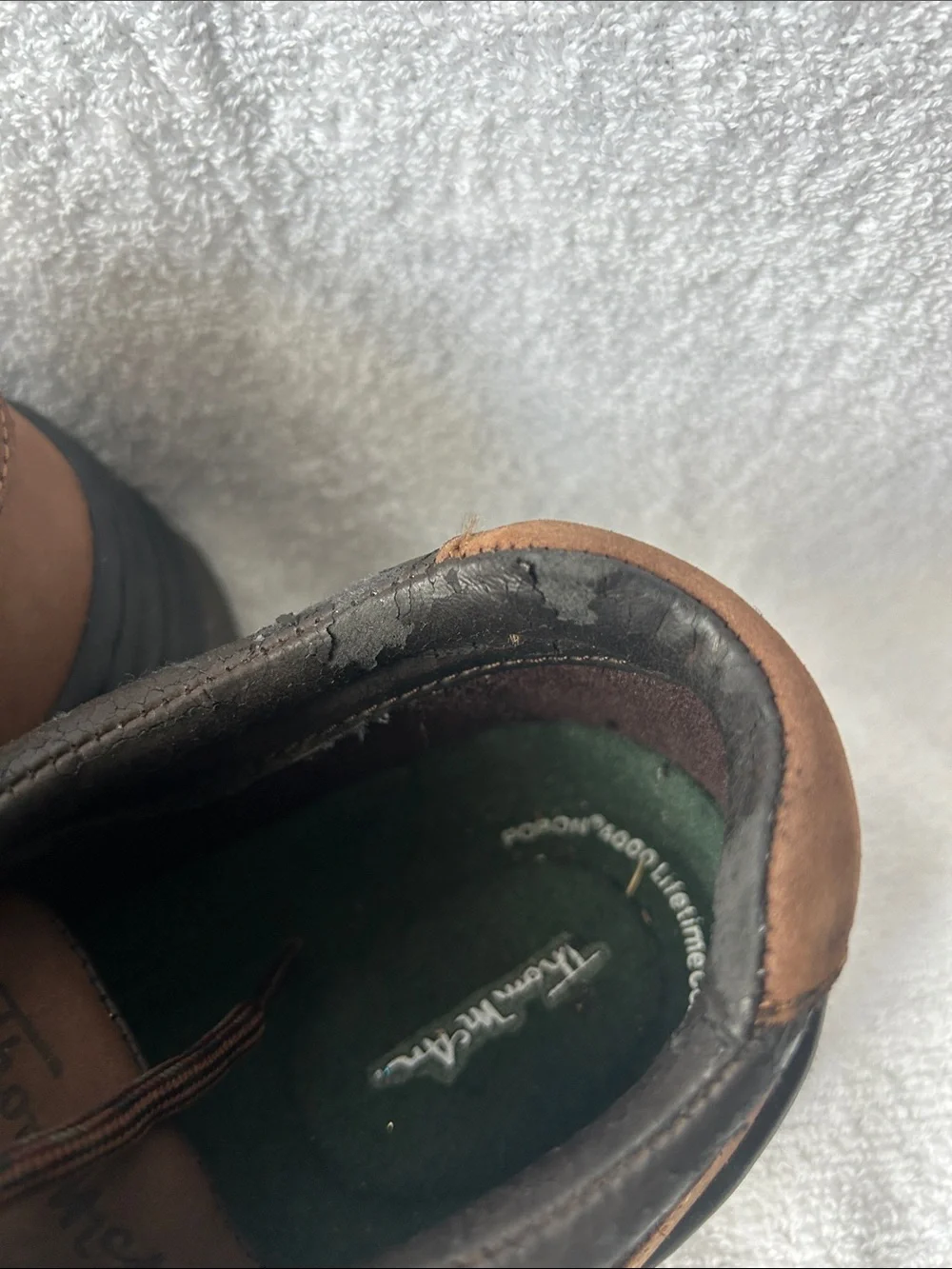 Men's Brown Boat Shoes with Lace-Up Comfort